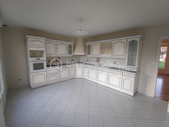 Maison a louer sens - 4 pièce(s) - 104 m2 - Surfyn