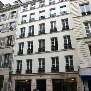 Image result for Luxury penthouse homes with private secure hideaway