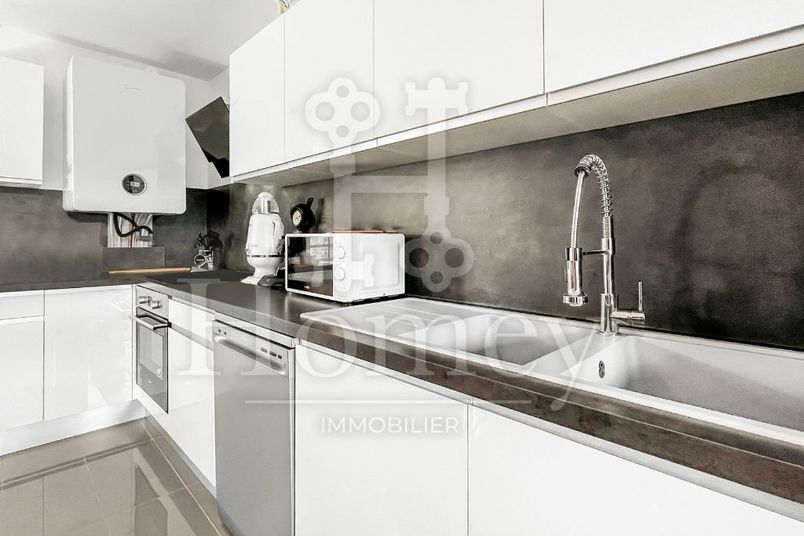 Appartement a louer annemasse - 5 pièce(s) - 110 m2 - Surfyn