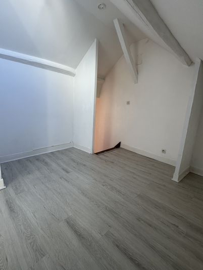 Appartement a louer melun - 2 pièce(s) - 38 m2 - Surfyn