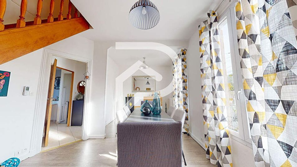 Maison a louer villemomble - 5 pièce(s) - 113 m2 - Surfyn