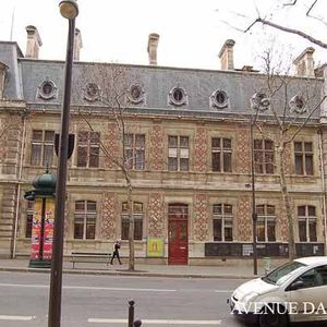 Résultat de recherche d'images pour "130 Avenue Daumesnil, 75012 Paris""