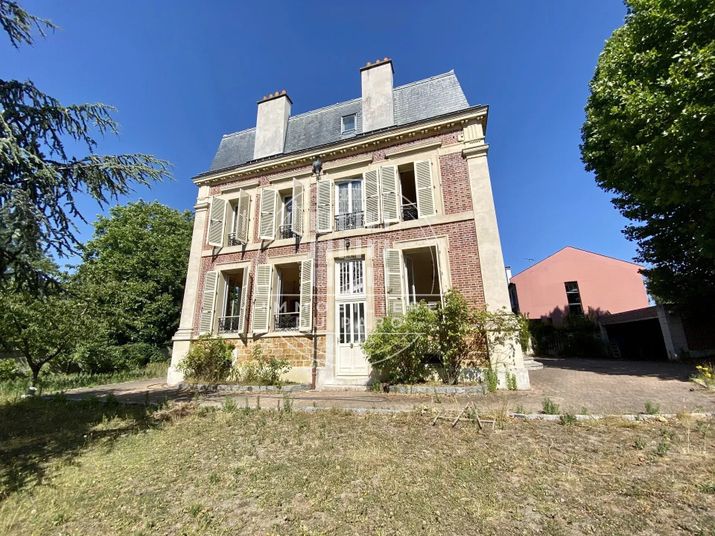 Maison a louer chatou - 10 pièce(s) - 285 m2 - Surfyn
