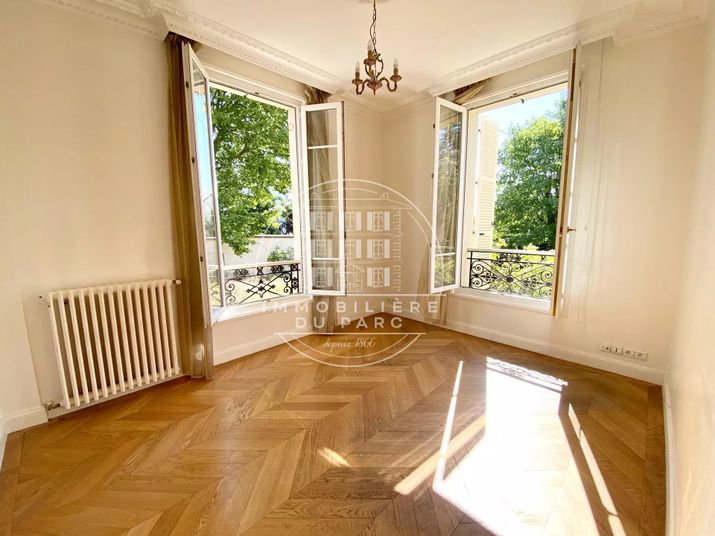 Maison a louer chatou - 10 pièce(s) - 285 m2 - Surfyn