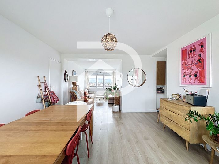 Appartement a louer  - 3 pièce(s) - 61 m2 - Surfyn