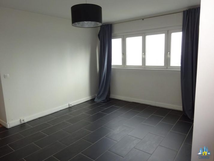 Appartement a louer courbevoie - 2 pièce(s) - 41 m2 - Surfyn
