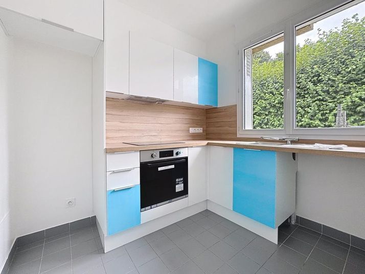 Maison a louer rueil-malmaison - 4 pièce(s) - 89 m2 - Surfyn