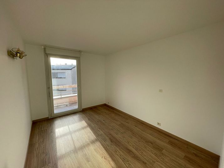 Appartement a louer asnieres-sur-seine - 4 pièce(s) - 72 m2 - Surfyn