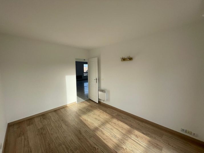 Appartement a louer asnieres-sur-seine - 4 pièce(s) - 72 m2 - Surfyn