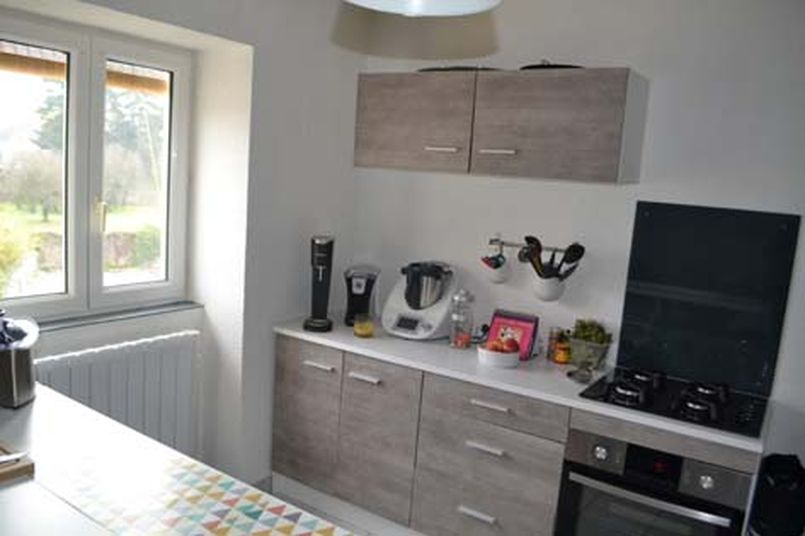 Appartement a louer bourgoin-jallieu - 4 pièce(s) - 75 m2 - Surfyn