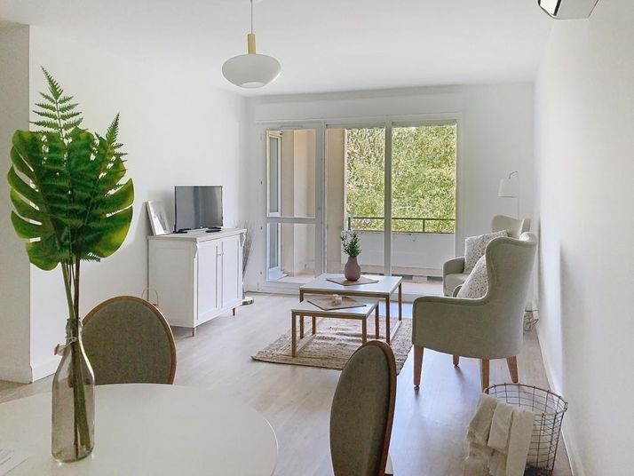 Appartement a louer avignon - 3 pièce(s) - 68 m2 - Surfyn