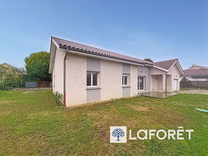 Maison a louer bourgoin-jallieu - 5 pièce(s) - 129 m2 - Surfyn