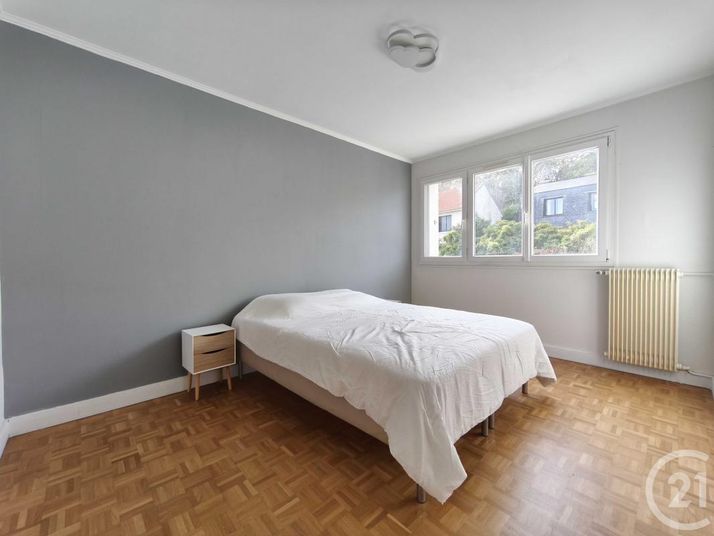 Appartement a louer fontenay-aux-roses - 3 pièce(s) - 57 m2 - Surfyn