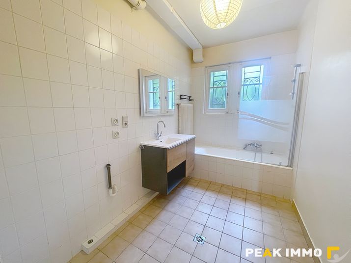 Appartement a louer annemasse - 4 pièce(s) - 93 m2 - Surfyn