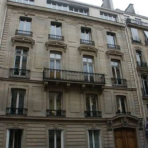 22 rue de Marignan, 75008 Paris