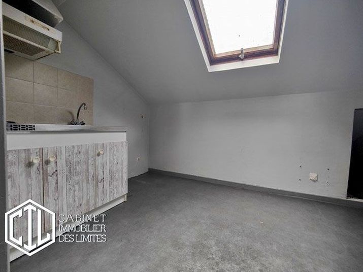 Appartement a louer  - 2 pièce(s) - 13 m2 - Surfyn