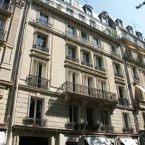 10 rue de babylone paris 75007