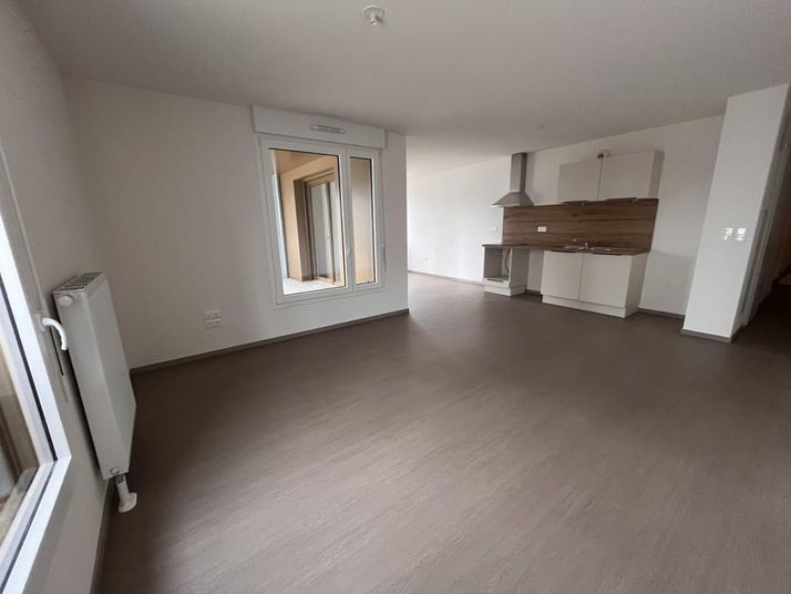 Appartement a louer strasbourg - 4 pièce(s) - 91 m2 - Surfyn