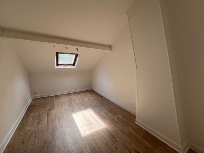 Maison a louer saint-germain-en-laye - 4 pièce(s) - 97 m2 - Surfyn