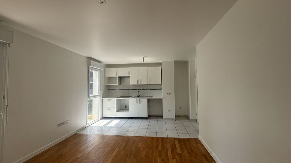Appartement a louer ris-orangis - 3 pièce(s) - 58 m2 - Surfyn