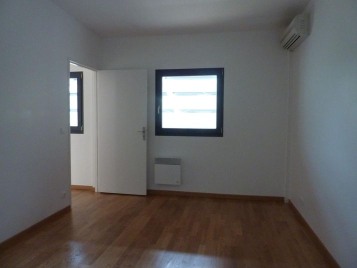 Maison a louer taverny - 6 pièce(s) - 199 m2 - Surfyn