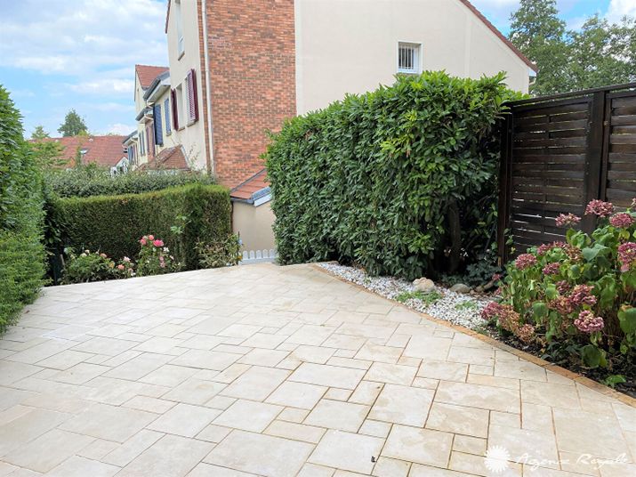 Maison a louer saint-germain-en-laye - 7 pièce(s) - 127 m2 - Surfyn