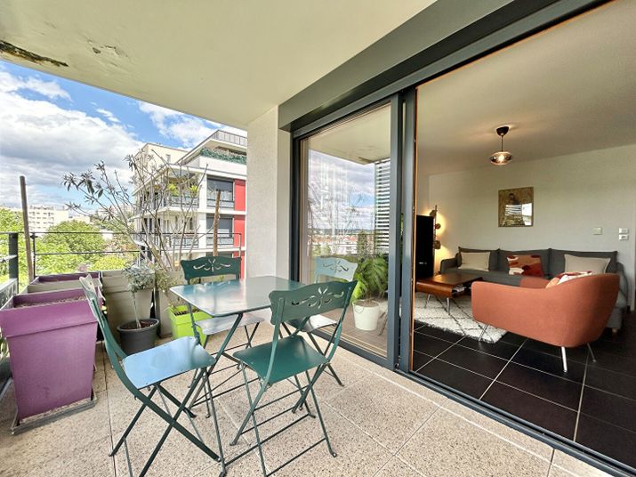 Appartement a louer tassin-la-demi-lune - 2 pièce(s) - 51 m2 - Surfyn