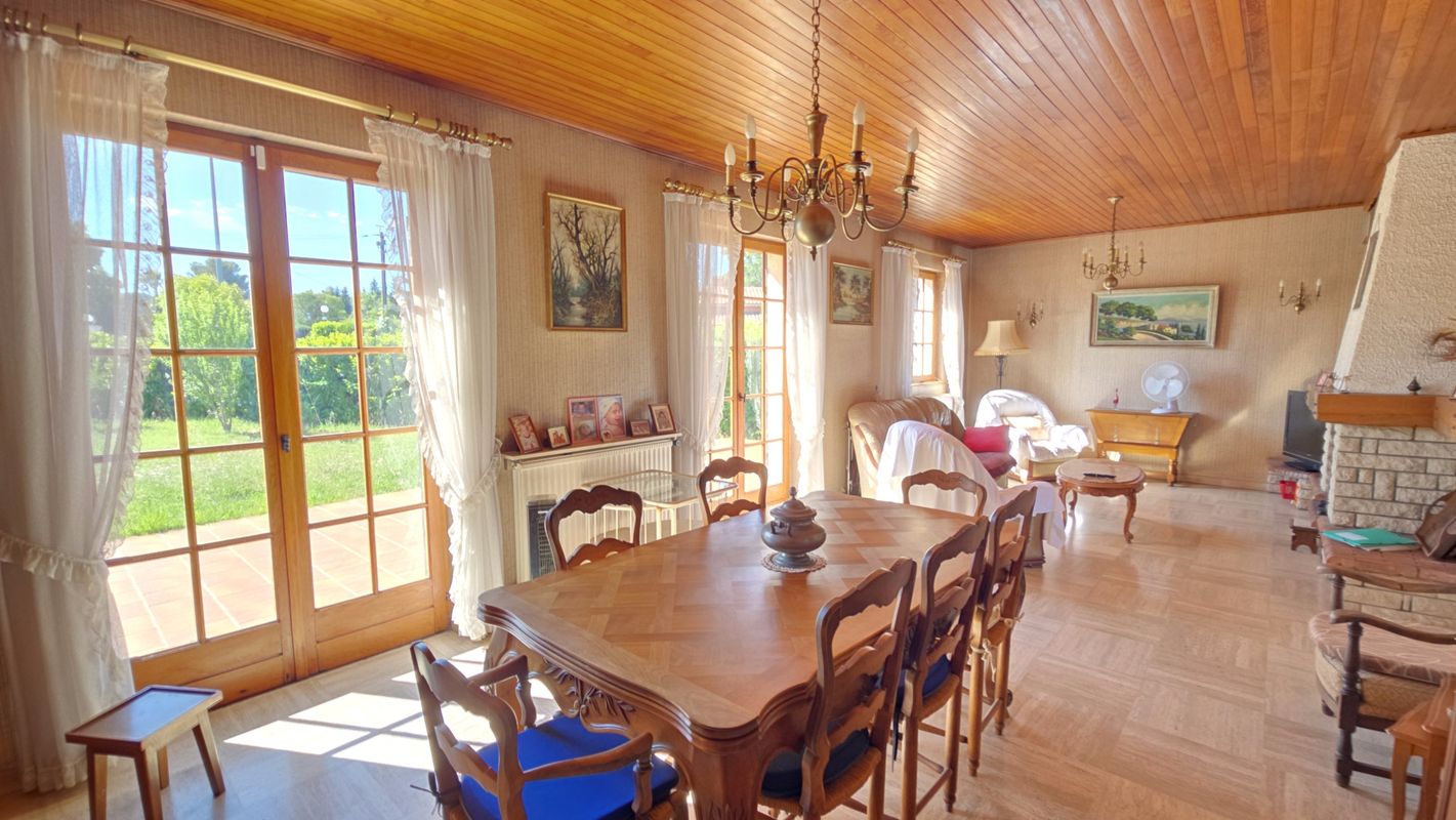 vente-maison-5-pi-ces-de-137-m
