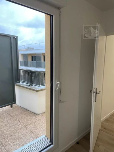Appartement a louer combs-la-ville - 2 pièce(s) - 44 m2 - Surfyn