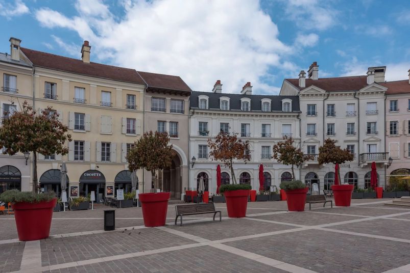 Appartement a louer  - 4 pièce(s) - 82 m2 - Surfyn