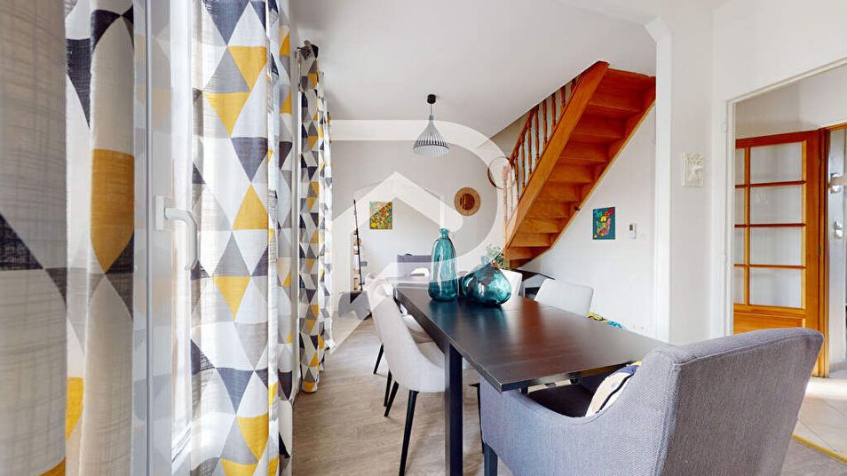 Maison a louer villemomble - 5 pièce(s) - 113 m2 - Surfyn