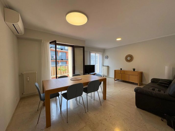 Appartement a louer nice - 4 pièce(s) - 86 m2 - Surfyn