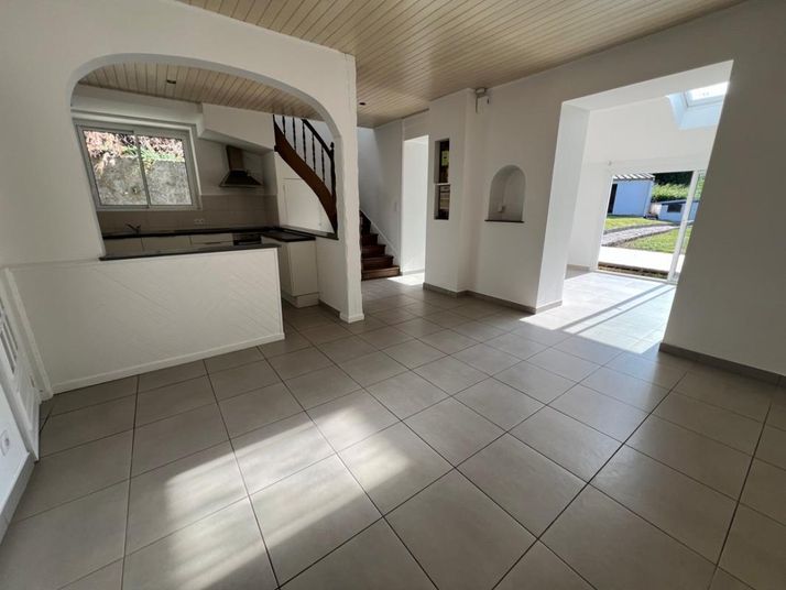 Maison a louer quimper - 6 pièce(s) - 95 m2 - Surfyn