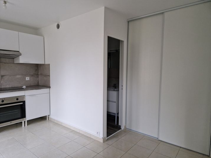 Maison a louer etampes - 2 pièce(s) - 40 m2 - Surfyn