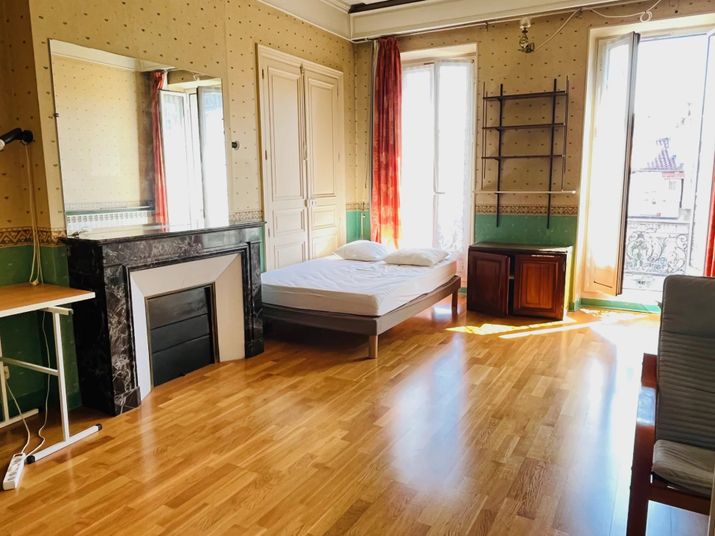 Appartement a louer marseille-1er-arrondissement - 3 pièce(s) - 92 m2 - Surfyn