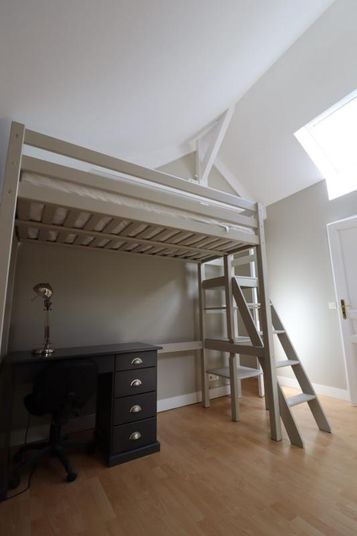 Maison a louer versailles - 8 pièce(s) - 232 m2 - Surfyn