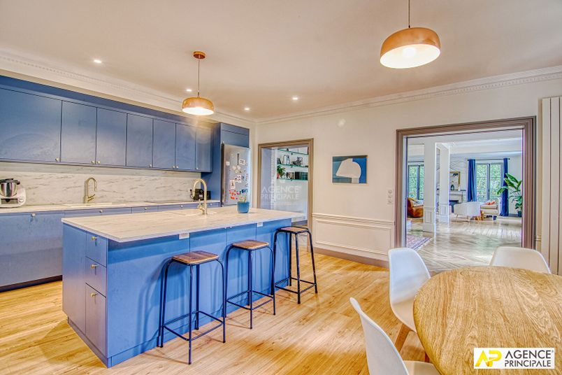 Maison a louer versailles - 9 pièce(s) - 427 m2 - Surfyn