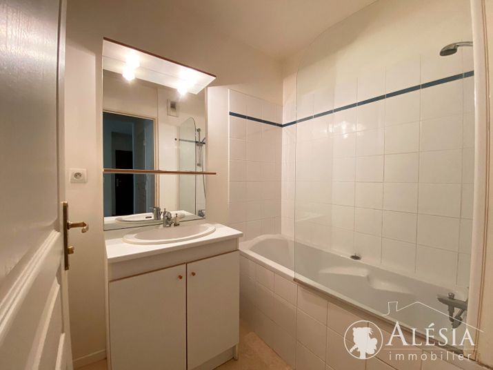 Appartement a louer chalons-en-champagne - 2 pièce(s) - 48 m2 - Surfyn