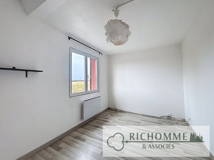 Maison a louer chalons-en-champagne - 6 pièce(s) - 113 m2 - Surfyn