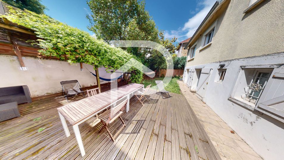 Maison a louer villemomble - 7 pièce(s) - 188 m2 - Surfyn