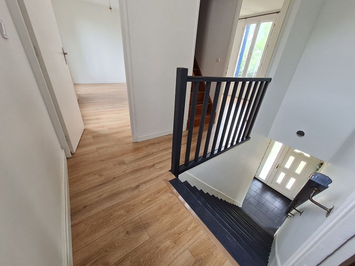 Maison a louer champigny-sur-marne - 9 pièce(s) - 174 m2 - Surfyn