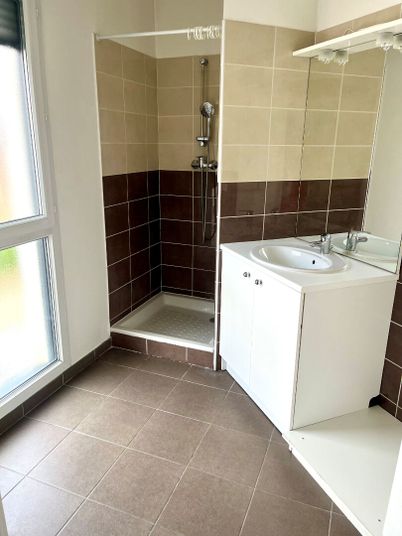 Appartement a louer rillieux-la-pape - 2 pièce(s) - 39 m2 - Surfyn