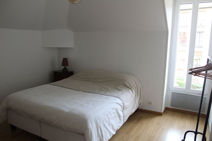 Maison a louer auxerre - 4 pièce(s) - 90 m2 - Surfyn