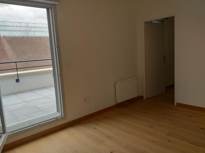 Appartement a louer beauvais - 3 pièce(s) - 84 m2 - Surfyn