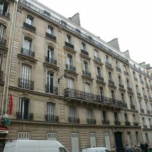 16 rue de Marignan, 75008 Paris