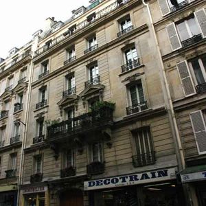 50 rue de Douai, 75009 Paris