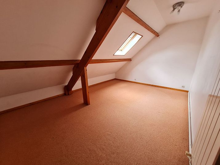 Maison a louer champigny-sur-marne - 9 pièce(s) - 174 m2 - Surfyn