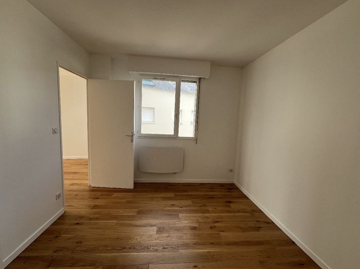 Appartement a louer  - 2 pièce(s) - 49 m2 - Surfyn