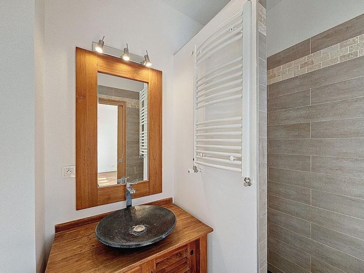 Maison a louer suresnes - 8 pièce(s) - 144 m2 - Surfyn