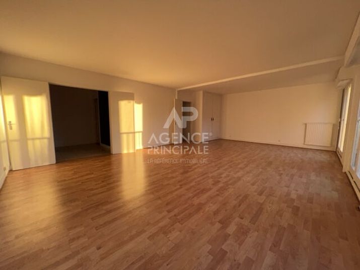 Appartement a louer versailles - 4 pièce(s) - 98 m2 - Surfyn